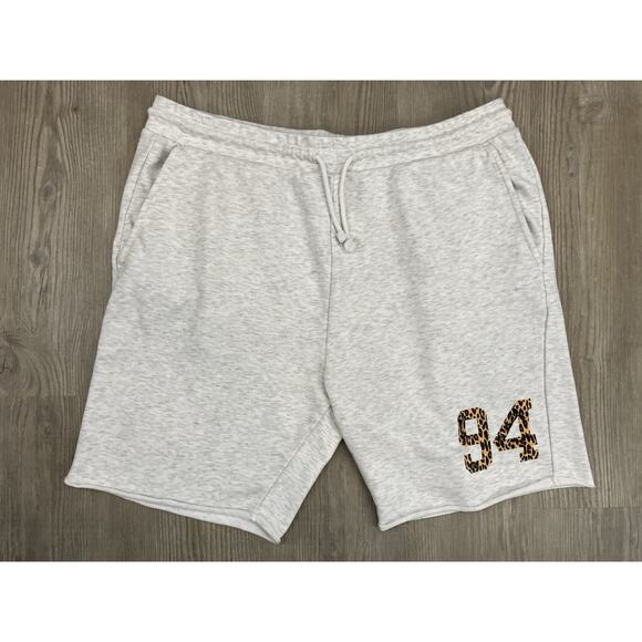Divided By H&M Gray With Leopard Print Graphic Men’s Sweat Shorts Size XL - Picture 1 of 5